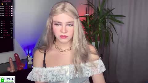 anjalin_sososok online show from 10.13.25