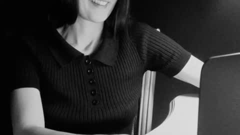 Snapshot of anje_forsexytime chatting on 02.05.25 Anje online show from 02.05.25