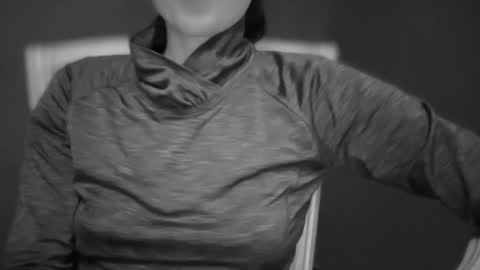 Snapshot of anje_forsexytime chatting on 02.25.25 Anje online show from 02.25.25