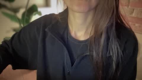 Snapshot of anje_forsexytime chatting on 11.20.25 Anje online show from 11.20.25