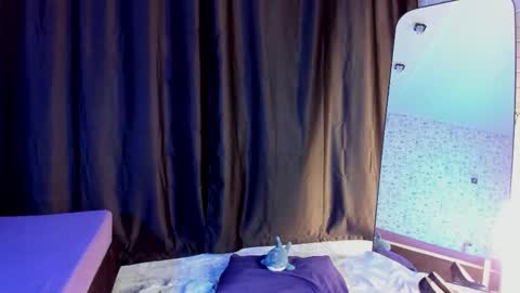 Angel online show from 10.22.25