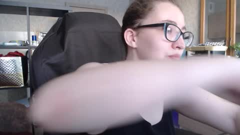 Snapshot of ankey_rayah chatting on 01.15.25 Nameless online show from 01.15.25