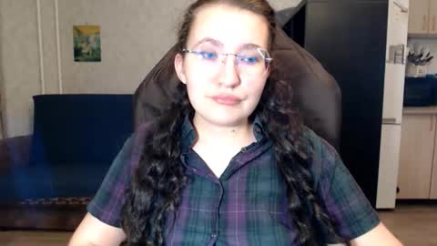 Snapshot of ankey_rayah chatting on 10.06.25 Nameless online show from 10.06.25