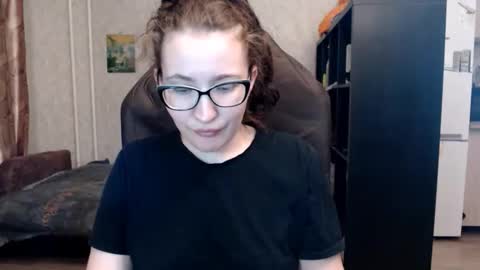 Snapshot of ankey_rayah chatting on 12.13.25 Nameless online show from 12.13.25