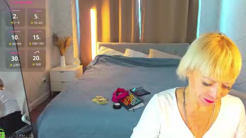 Snapshot of ann_annise chatting on 07.10.26 ann_annise online show from 07.10.26