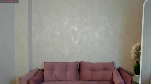 Snapshot of ann_garcia chatting on 03.04.26 ann online show from 03.04.26