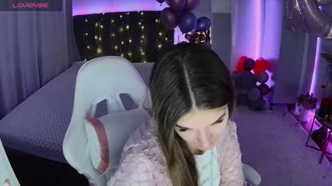 ann_woood online show from 03.06.26