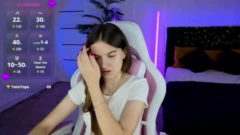 ann_woood online show from 07.01.26