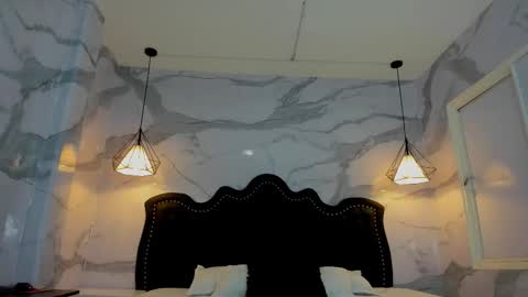 Snapshot of anna2809 chatting on 11.24.25 Ana online show from 11.24.25