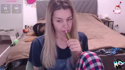 Snapshot of anna_ana chatting on 02.13.26 Anadirectgirl online show from 02.13.26