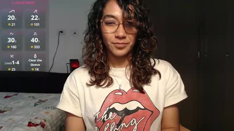 Snapshot of anna_dlove_cam chatting on 12.27.24 Anna online show from 12.27.24