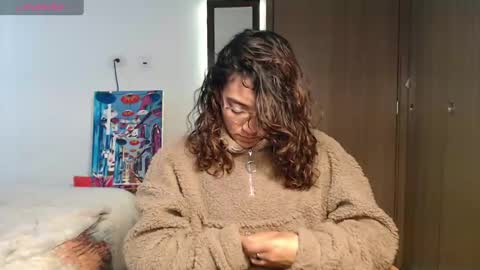 Snapshot of anna_dlove_cam chatting on 01.07.25 Anna online show from 01.07.25