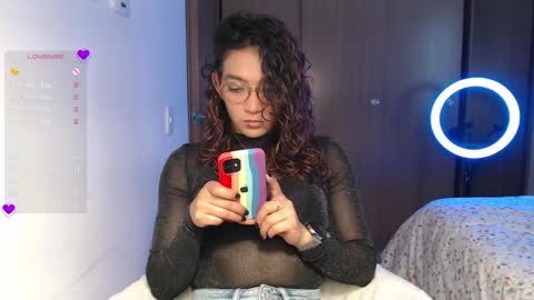 Snapshot of anna_dlove_cam chatting on 02.04.25 Anna online show from 02.04.25