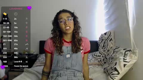 Snapshot of anna_dlove_cam chatting on 09.08.25 Anna online show from 09.08.25