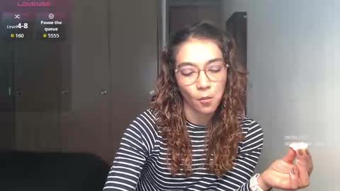 Snapshot of anna_dlove_cam chatting on 09.29.25 Anna online show from 09.29.25