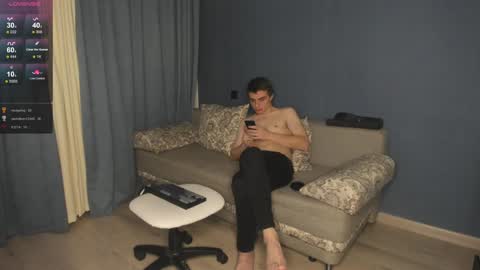 Snapshot of anna_jason chatting on 02.07.25 Fansly Jason sweet ass online show from 02.07.25