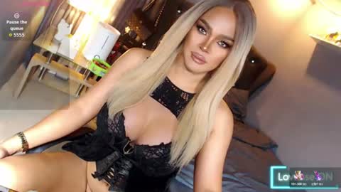 Miss Anna online show from 06.10.26