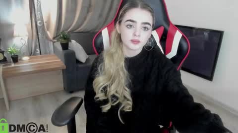 Anna online show from 12.12.24