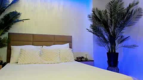 Snapshot of anna_nobel chatting on 10.13.25 anna_nobel online show from 10.13.25