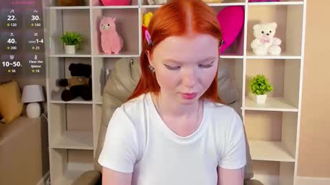 Anna online show from 09.28.25