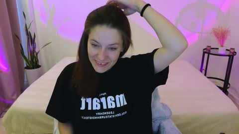 Snapshot of annaabels chatting on 10.22.25 annaabels online show from 10.22.25