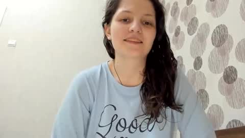 annaahcharm online show from 01.07.25