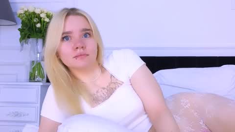 AnnaBelle online show from 10.05.25