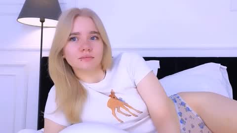 AnnaBelle online show from 10.14.25