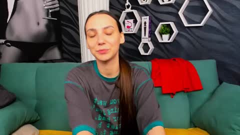 annabishop online show from 02.19.25