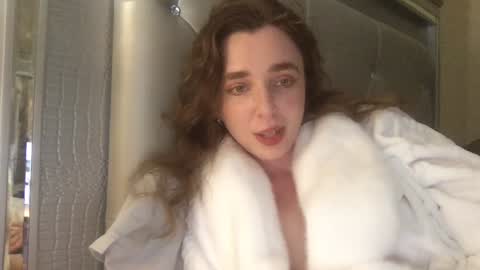 Anna online show from 09.09.25