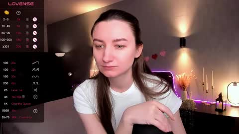 Anna online show from 04.22.26