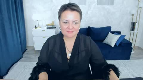 annacorlane online show from 05.08.26