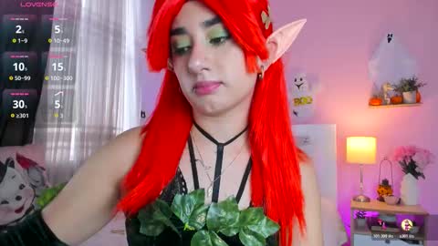 Annadu011 online show from 10.31.25