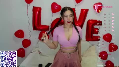 Snapshot of annaelfi chatting on 02.12.25 Anna online show from 02.12.25