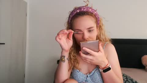 annaevv online show from 06.25.26