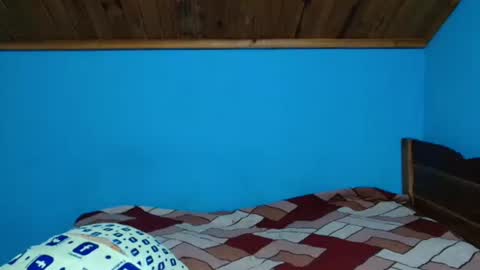 Snapshot of annahhotgirl chatting on 11.30.25 annahhotgirl online show from 11.30.25