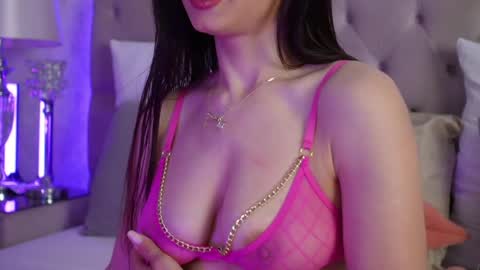 AnnaKarinaX online show from 04.08.26