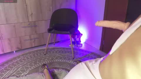 Anna online show from 05.08.26