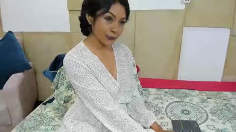Anna online show from 05.02.26