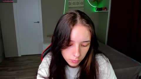 Anna online show from 06.24.26