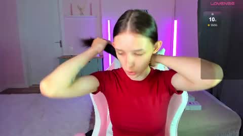 Anna online show from 06.25.26
