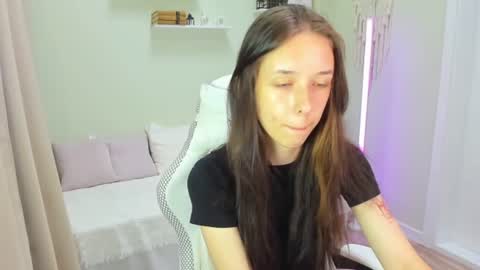 Anna online show from 06.28.26