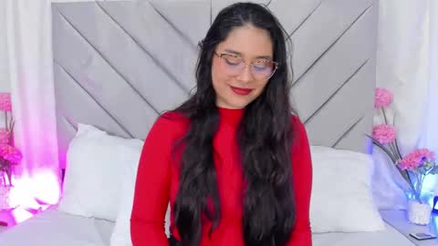 Snapshot of annaqueen_ chatting on 12.24.24 Anna online show from 12.24.24