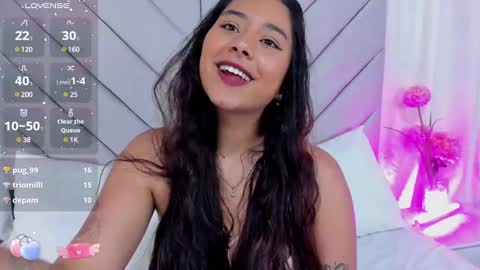 Snapshot of annaqueen_ chatting on 01.13.25 Anna online show from 01.13.25