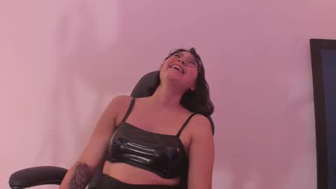 Annara Lein online show from 11.12.25