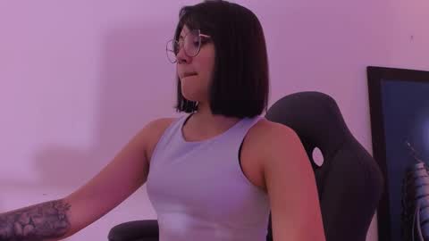 Annara Lein online show from 11.20.25