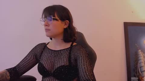 Annara Lein online show from 12.15.25