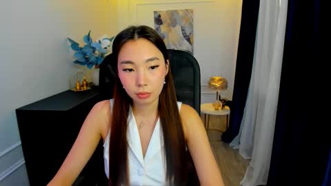 Anna online show from 09.14.25