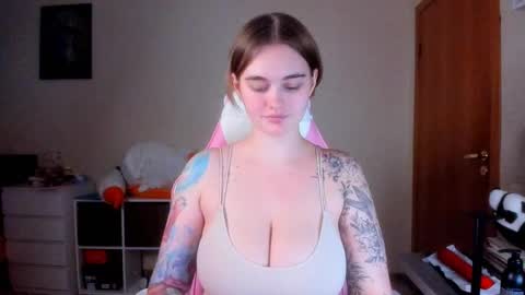 AnnaRoading online show from 02.17.25