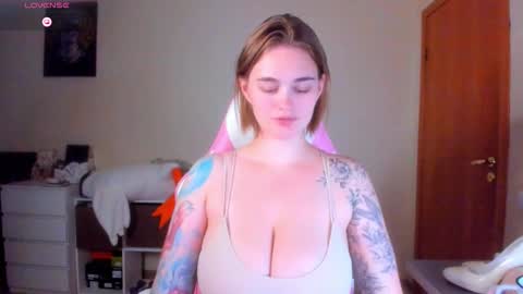 AnnaRoading online show from 10.06.25